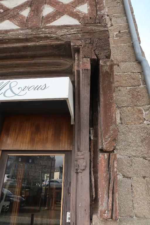 Maison, 39 place du Centre (Guingamp)