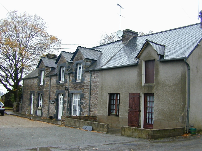 Alignement de logis, Crésiolan (Sixt-sur-Aff)
