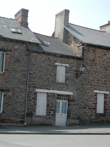 Maison, 10 place de l'Eglise (Talensac)