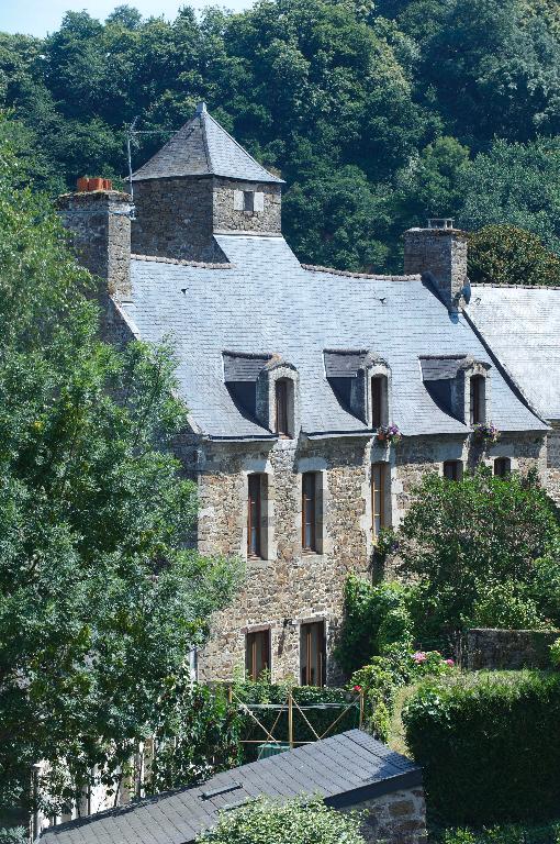 Maison de maître, bourg (Léhon fusionnée en Dinan en 2018)