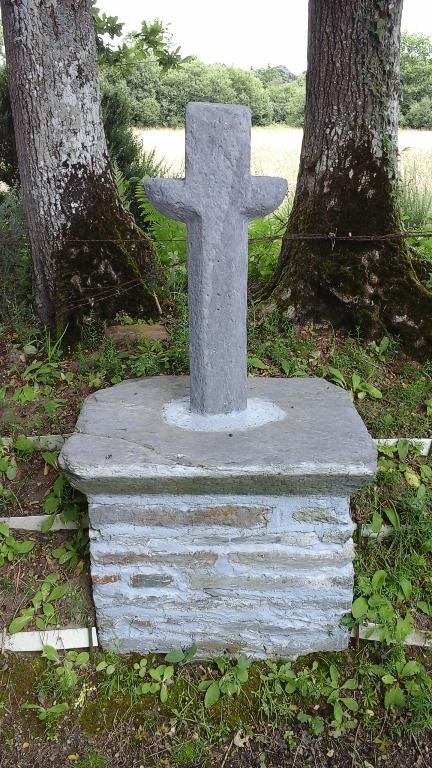 Croix de chemin, le Pont-Joie (Carentoir)