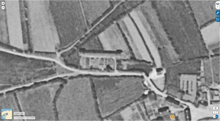 Atelier rural de tissage, rue de La Fabrique (Ploudiry)