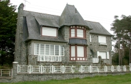Maison dite Saint-Michel, avenue Edouard VII, Sables-d'Or-les-Pins (Fréhel)