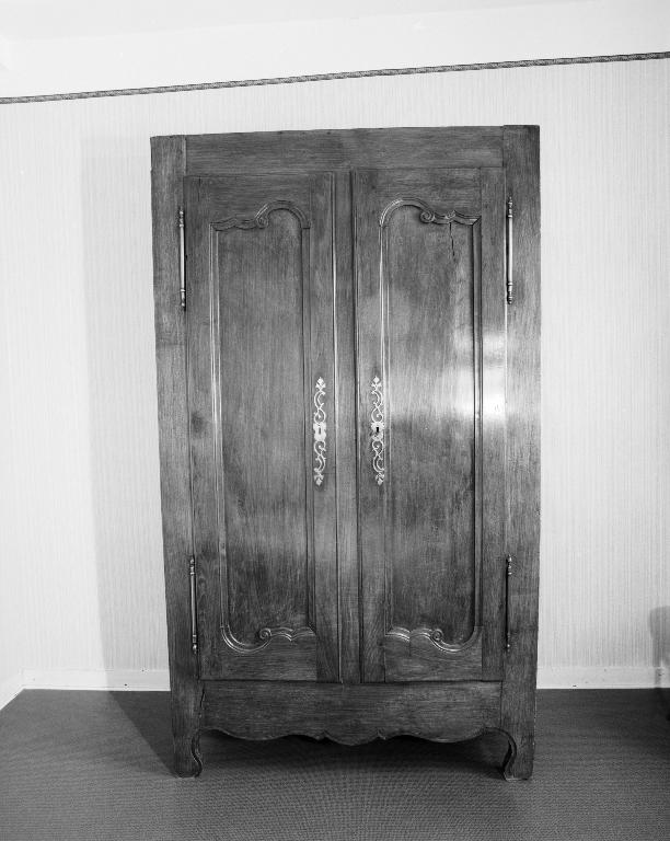 Armoire 3, Maison Saint-Louis-Marie (Josselin)