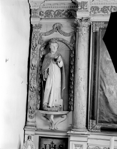 Statues (2) : Saint Hubert, Saint Lubin