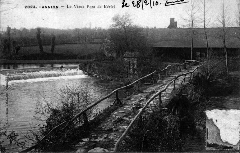 Écart du moulin à eau de Keriel (Ploubezre)