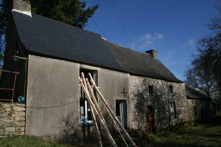 Ensemble de deux logis (?) (Locmaria-Berrien fusionnée en Poullaouen en 2019)