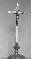 Croix d'autel, église paroissiale Saint-Laurent (Montertelot)
