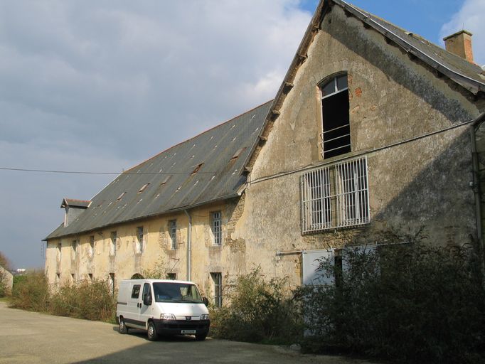 Couvent de carmélites de Nazareth, puis Intendance militaire, puis caserne de gendarmerie, place Nazareth (Vannes)