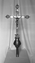 Croix de procession, prieuré Saint-Martin, église paroissiale de bénédictins (Tremblay fusionnée en Val-Couesnon en 2019)