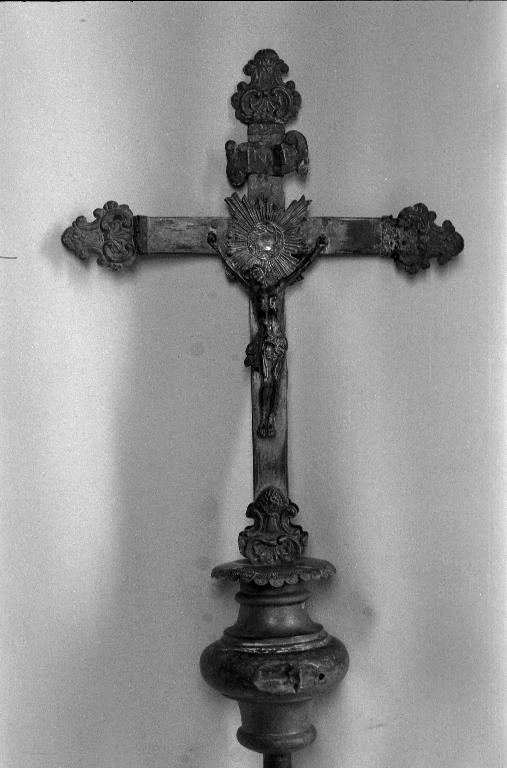Croix de procession (2), église Saint-François-de-Sales (Quelneuc fusionnée en Carentoir en 2017)