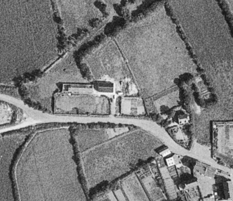 Atelier rural de tissage, rue de La Fabrique (Ploudiry)