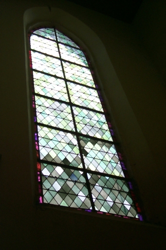 Ensemble de 8 verrières : baies 3, 4, 7 à 13 (verrière en losange ; verrière géométrique)
