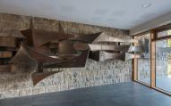 La décoration au titre du 1% du lycée hôtelier de Dinard, Yvon Bourges (Dinard)