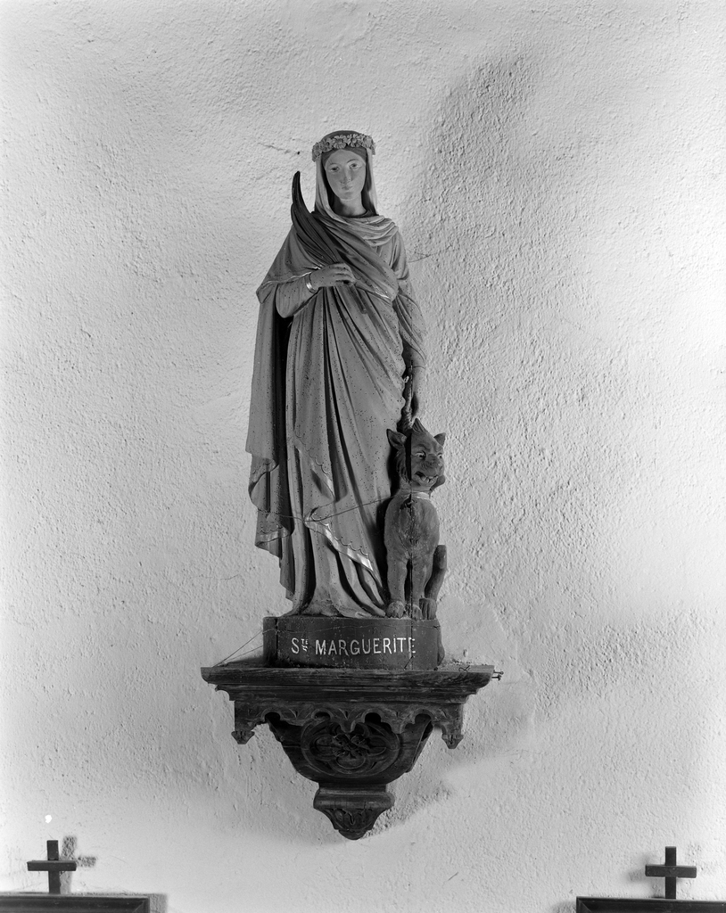 Statue (petite nature) : sainte Marguerite, chapelle Notre-Dame-de-Bonne-Nouvelle (Cléguer)
