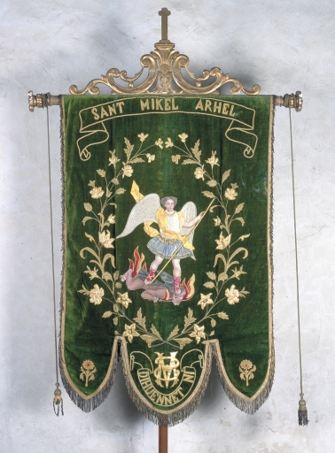 Bannière de procession de saint Michel