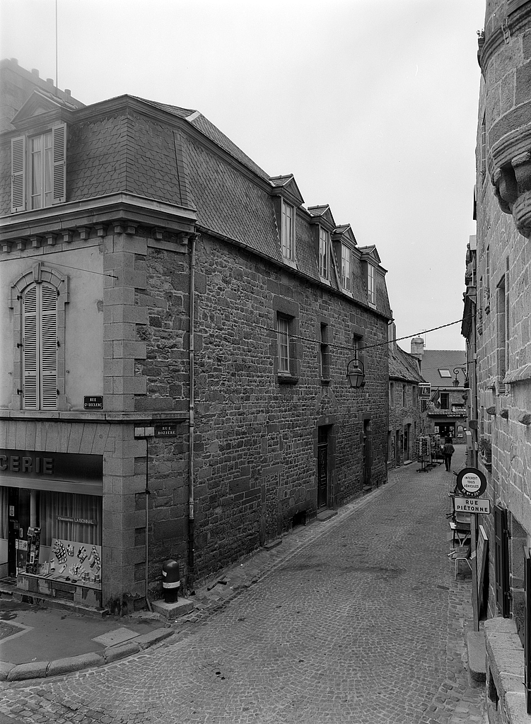 Maison, 1 rue Rozières (Saint-Pol-de-Léon)