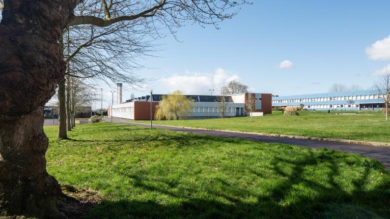 Lycée professionnel Jean Guéhenno, 3 promenade du Gué Maheu (Fougères)
