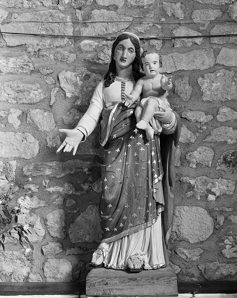 Statue (petite nature) : Vierge à l'Enfant, chapelle Saint-Maur (Sarzeau)