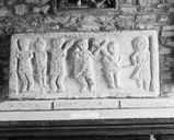 Bas-relief : Flagellation du Christ, Montée au Calvaire, chapelle Saint-Méen, le Borne (Guégon)