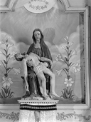 Groupe sculpté : Vierge de Pitié, église paroissiale Saint-Pierre (Pleumeur-Gautier)