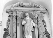 Statue (d'applique, demi-nature) : saint Mathurin (?), église paroissiale Saint-Pierre Saint-Paul (Kergrist)