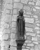 Statue (d'applique, petite nature) : saint Aubin, prieuré Saint-Martin, église paroissiale de bénédictins (Tremblay fusionnée en Val-Couesnon en 2019)