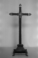 Croix-reliquaire, église paroissiale Saint-Tugdual (Grand-Champ)
