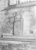 Statue (petite nature, d'applique) : sainte Elisabeth, chapelle Saint-Fiacre (Le Faouët)