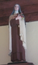Statue : sainte Thérèse de Lisieux