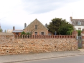 Maison, rue du Menhir (Penvénan)
