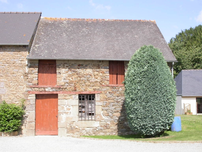 Maison, le Mesnil des Aulnays (Plerguer)