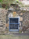 Fontaine, quai Jean Bart (Binic fusionnée en Binic-Etables-sur-Mer en 2016)