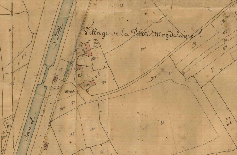 Écart, Bazouges-sous-Hédé, la Petite Madeleine (Bazouges-sous-Hédé fusionnée avec Hédé pour former la commune de Hédé-Bazouges en 2009)