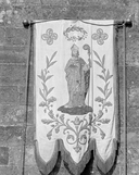 Bannière de procession : Saint Aubin, dite bannière de paroisse, église paroissiale Saint-Aubin (Saint-Aubin-des-Landes)