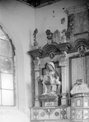 Statue : Vierge de Pitié, chapelle Notre-Dame de Pitié et sa fontaine (Langonnet)