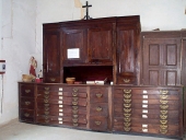 Meuble de sacristie