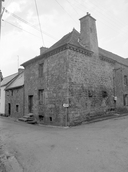 Maison, 2 rue du presbytère (Séglien)