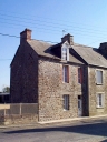 Maison, 10 rue de l'Eglise (Roz-Landrieux)