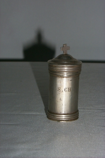 Ampoule à saint chrême