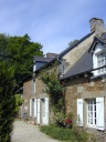 Alignement de deux maisons, les Landes (Meillac)