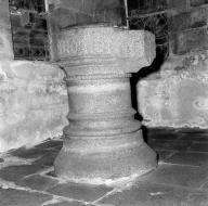 Fonts baptismaux, église paroissiale Saint-Germain (Kerlaz)