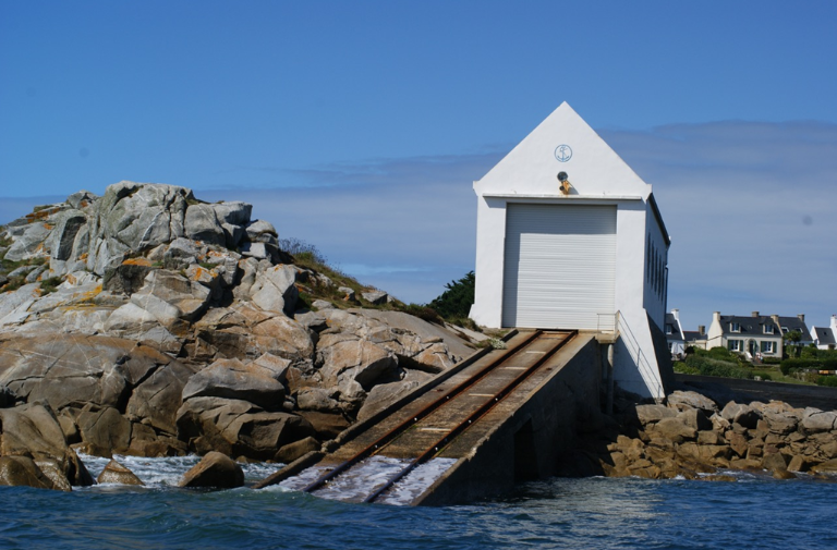Abri du canot de sauvetage (Île-de-Batz)
