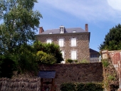 Maison dite Moncalm, 2 rue des Rimains ; rue de l'Aiguade (Cancale)