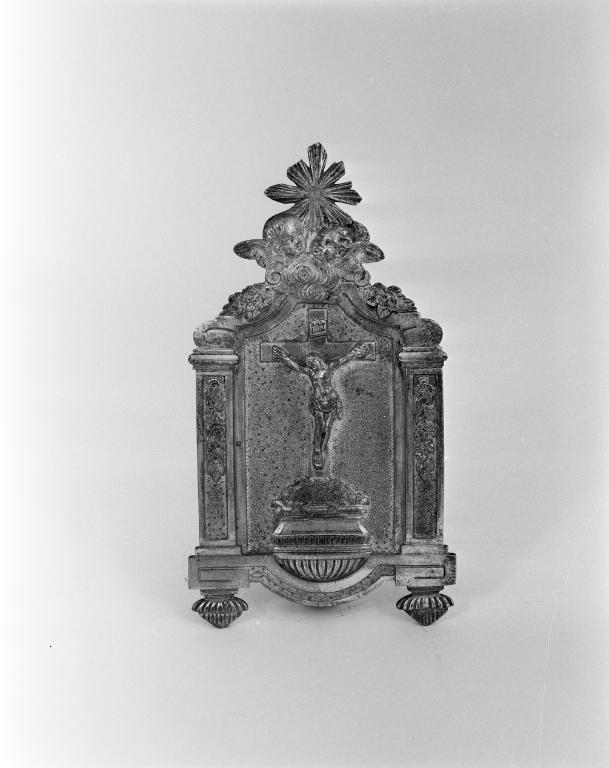 Baiser de paix, église paroissiale Sainte-Cécile (Theix fusionnée en Theix-Noyalo en 2016)