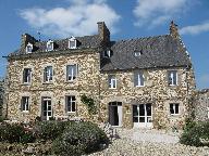 Ancien presbytère, rue Souquet (Taden)