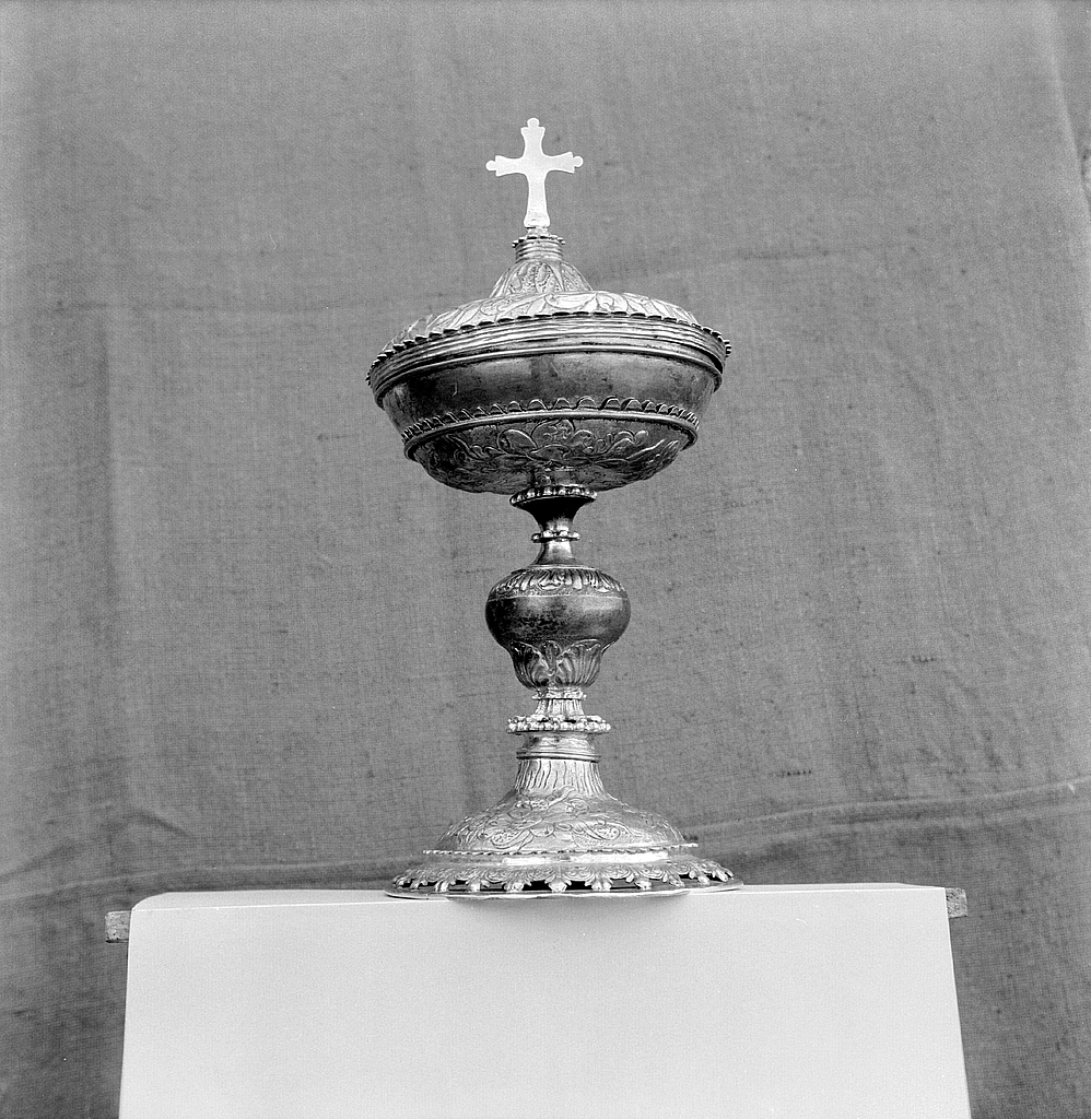 Ciboire, église paroissiale Saint-Jérôme (Cast)