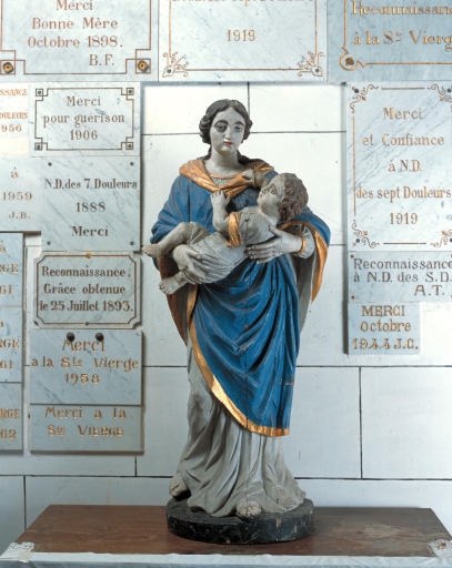 Statue : Vierge à l'Enfant
