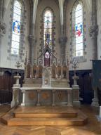 Ensemble du maître-autel : autel, retable, tabernacle, 2 gradins d'autel, église Saint-Golven (Taupont)