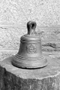 Cloche n°1 et n°2, ancien presbytère (Javené)